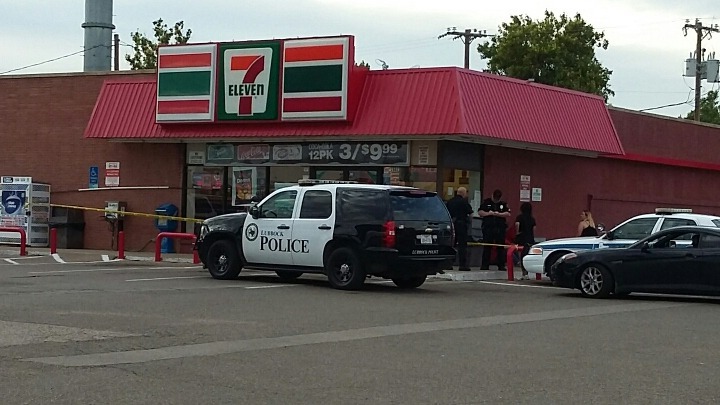 7-eleven robbery 150615 720