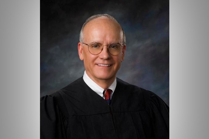 Senior United States District Judge Sam Cummings 690_2367029454666680643