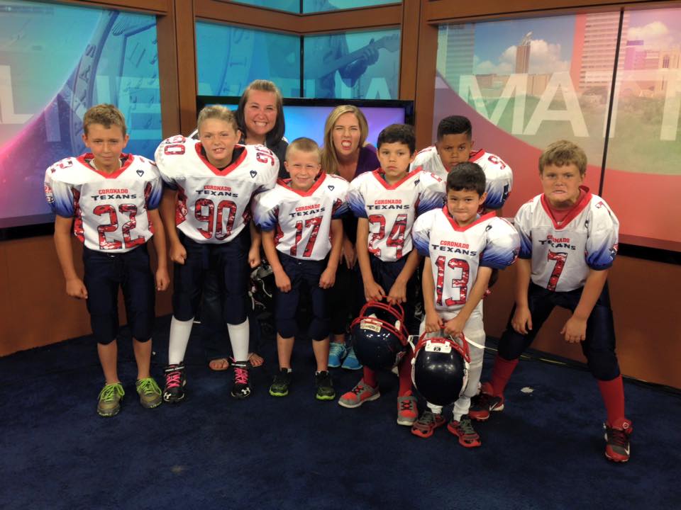 Lubbock Texans Youth Football Team Puts On 'Car Smash' Fundraiser