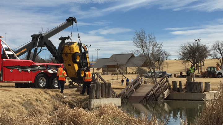 bridge Collapse 720 v3