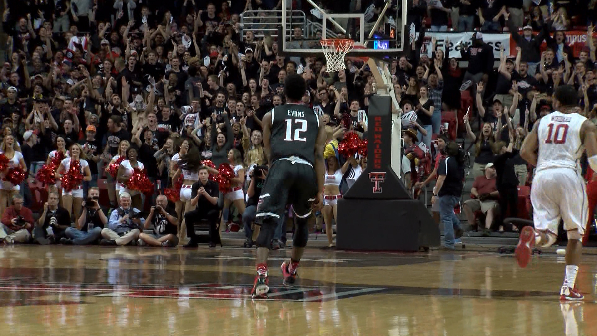 techbball_1455845561196.jpg