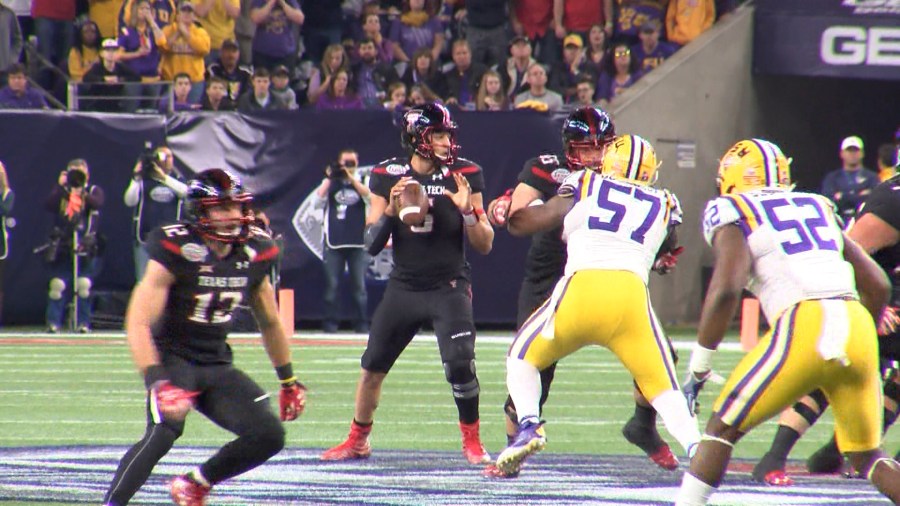 mahomes vs lsu 3_1451712079495.jpg