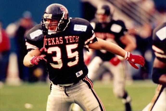 Zach Thomas Texas Tech_-8954097895705784774