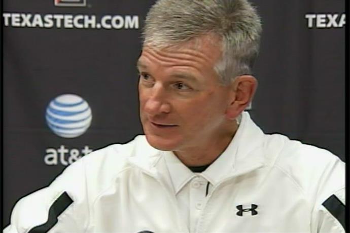 Tommy Tuberville 690