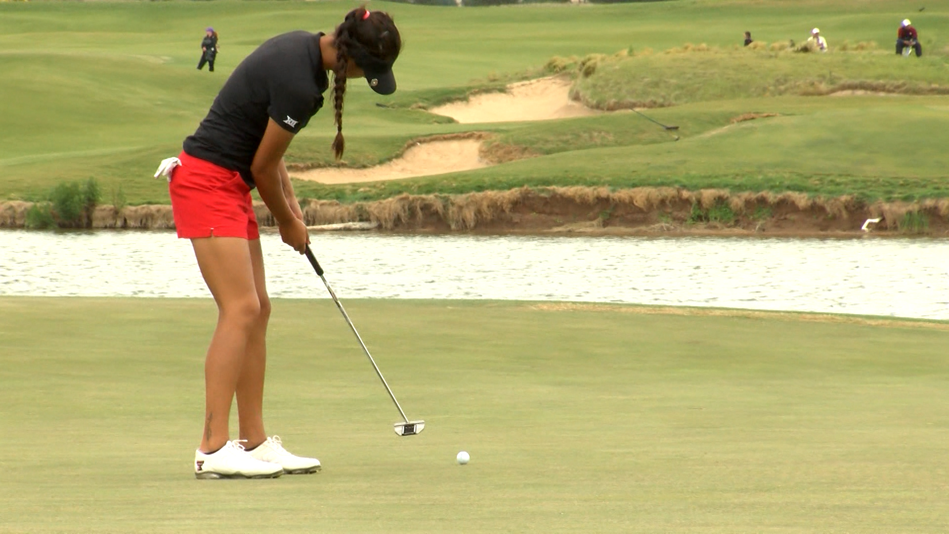 BARKER PUTT_1494382209813.jpg