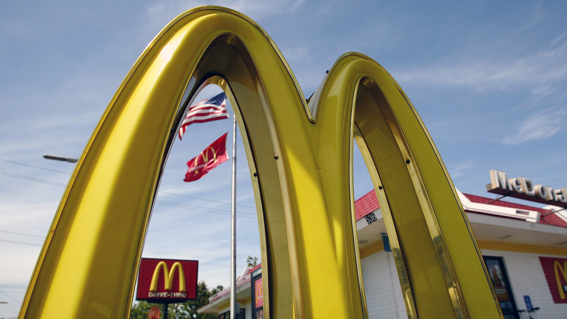 Massive McDonald's Arches outside restaurant-159532.jpg69568049
