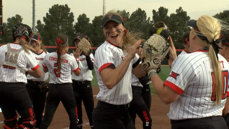 Softball_ Big 12 Honors_KLBKb4e4_136.mxf.00_00_00_05.Still001_1527714664595.jpg.jpg