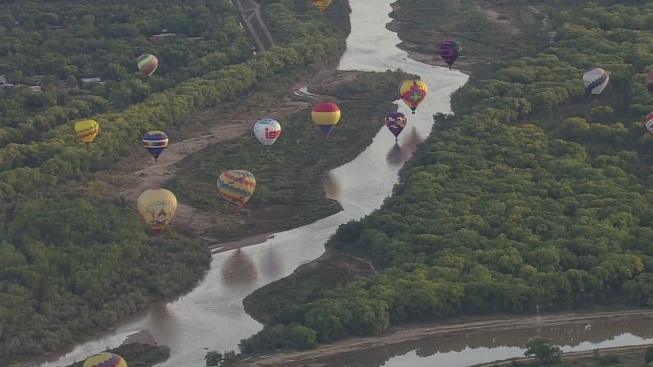Balloon_Fiesta_is_like__Christmas_in_Oct_0_20180918040712-846624080