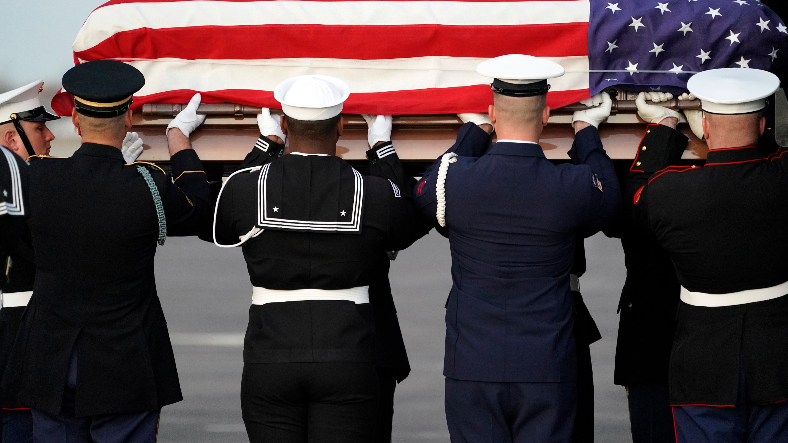 APTOPIX_George_HW_Bush_16360-159532.jpg20624378