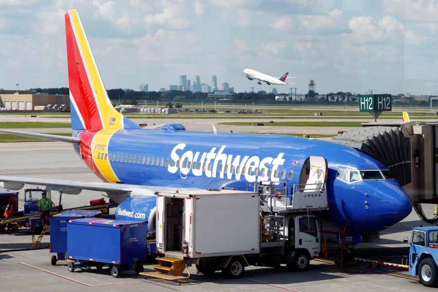 Earns Southwest Airlines_1551304718340