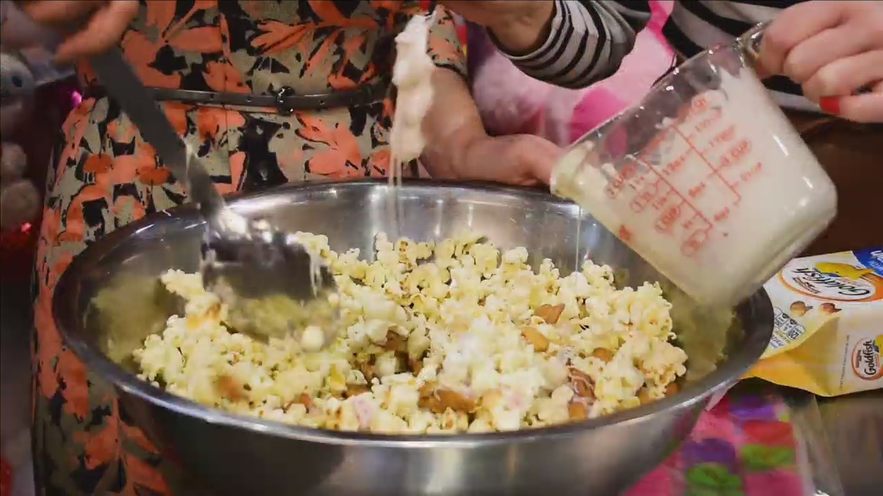 Kiss the Cook: Valentine's Day Trail Mix