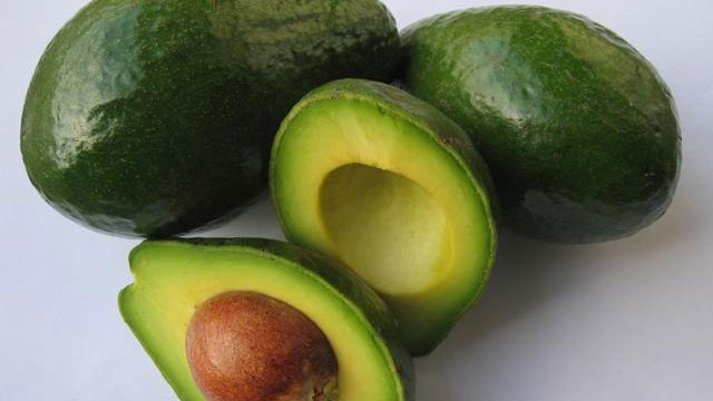 avocados, avocado cut in half_2818710899029704-159532