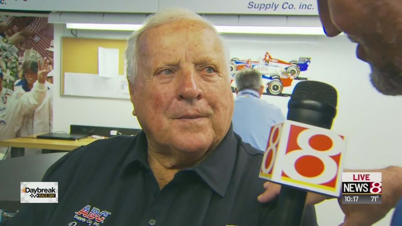 4-time Indy 500 winner A.J. Foyt: 'The race is won in the last 50 laps'