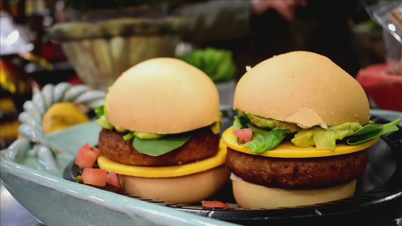 Kiss_The_Cook__Mexican_Plant_Based_Burge_0_20190502222358