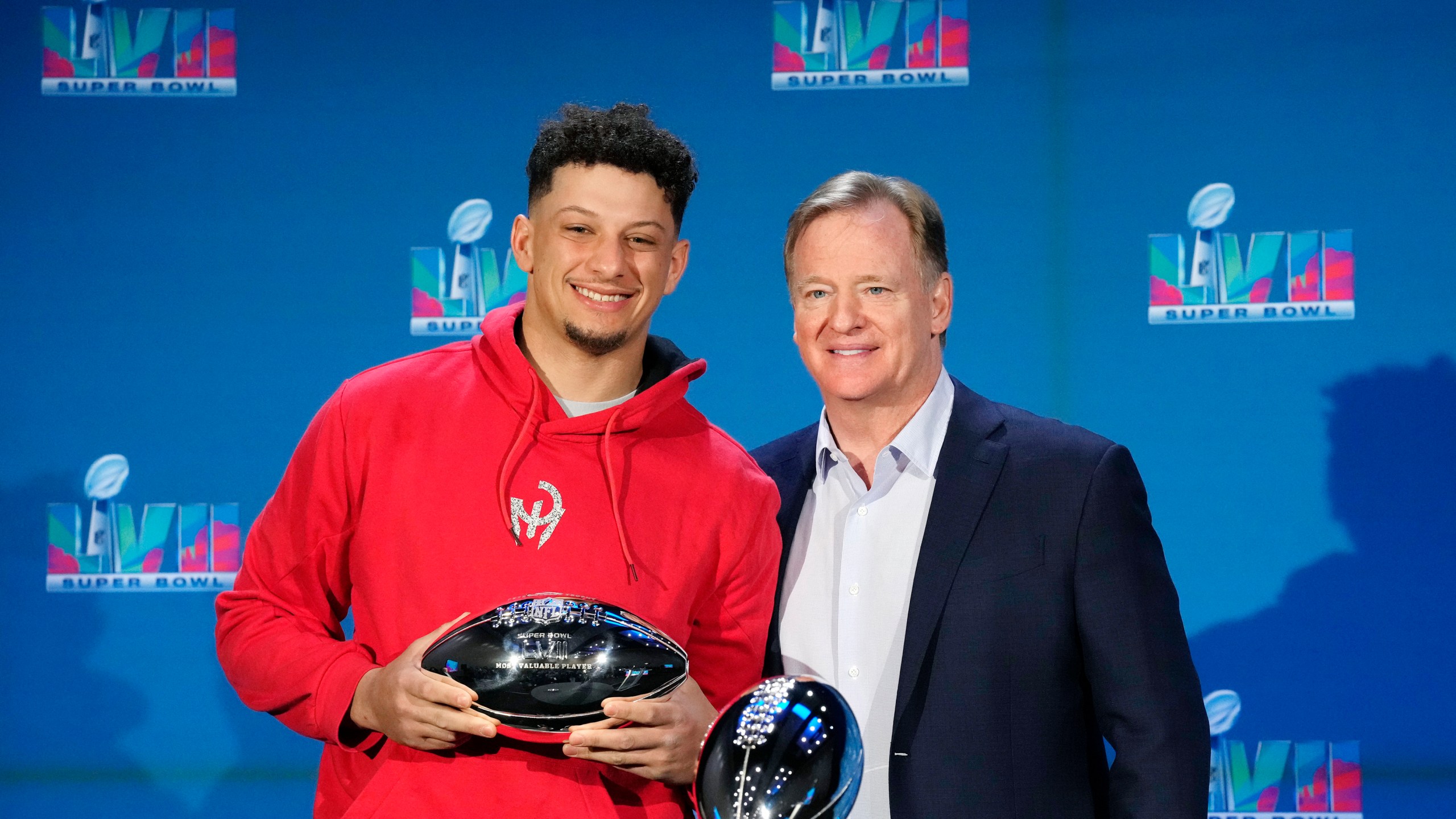 Roger Goodell, Patrick Mahomes