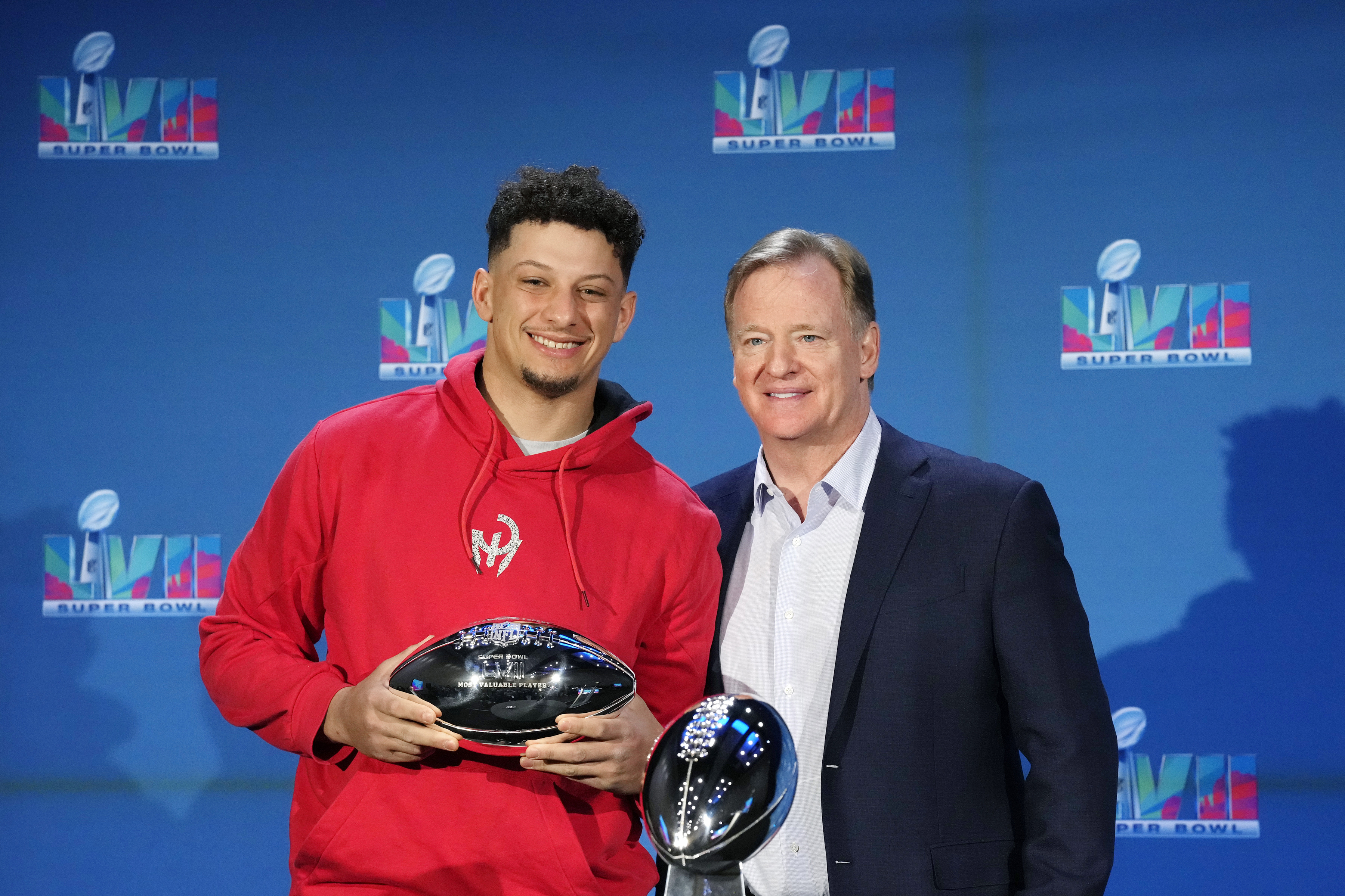 Roger Goodell, Patrick Mahomes